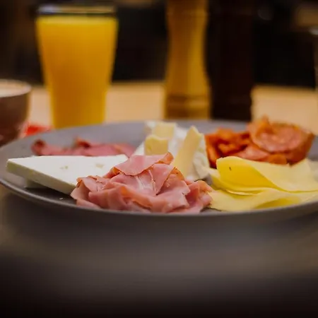 The Square 4* Κλουζ-Ναπόκα