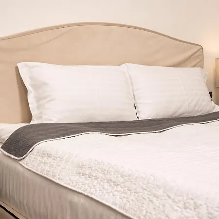 Hotel The Square 4*