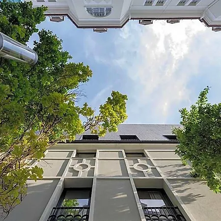 The Square קלוז'-נאפוקה