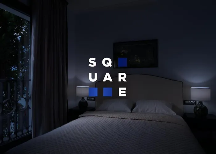 The Square 4*